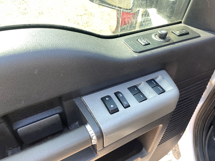 2016-ford-f350-image-75