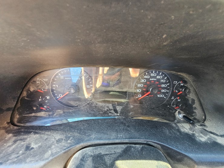 2005-ford-f450-image-37