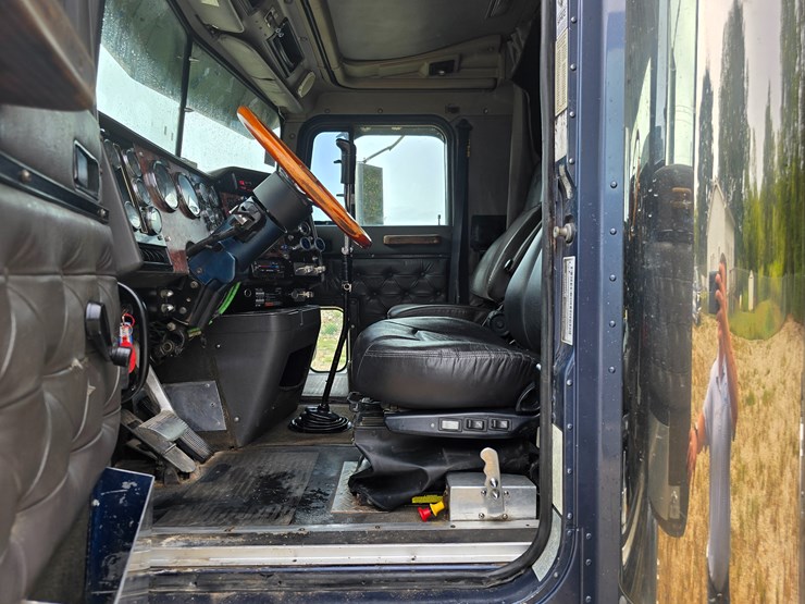 1999-international-9400-image-74