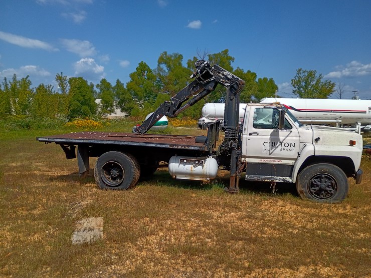 1989-ford-f800-image-14