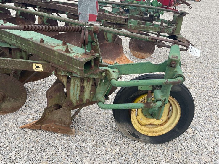 john-deere-5-image-19