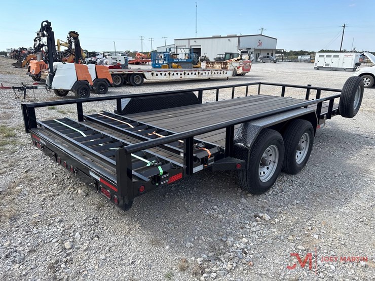 2024-custom-trailer-image-2