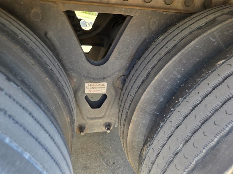 2013-wabash-national-refrigerated-van-image-90