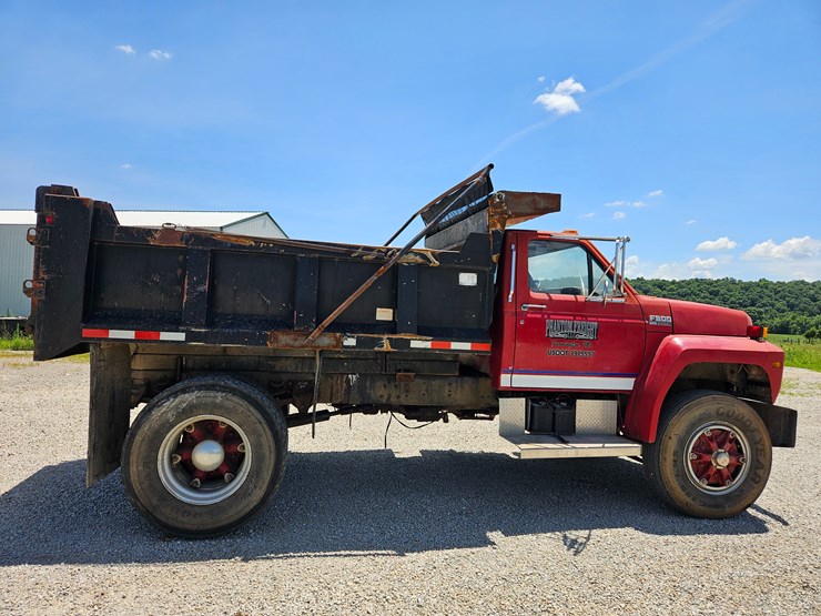 1993-ford-f800-image-18