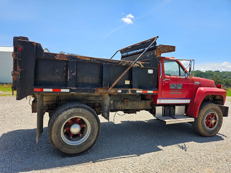 1993-ford-f800-image-17