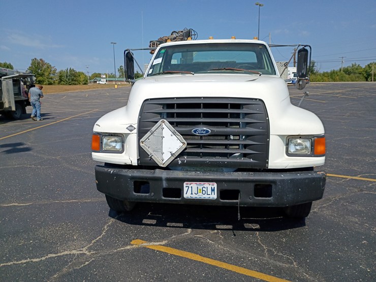 1998-ford-f700-image-24