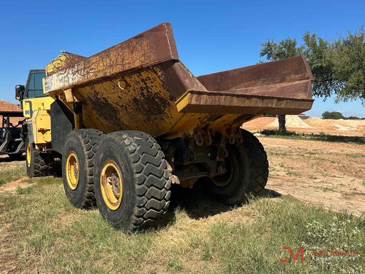 2006-komatsu-hm300-image-3