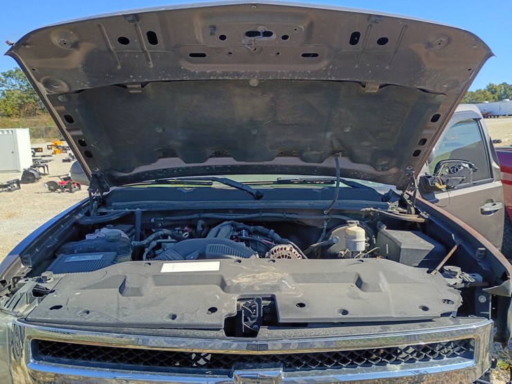 2008-chevrolet-silverado-image-9