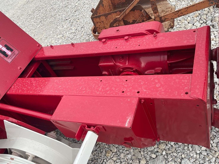 international-baler-image-18