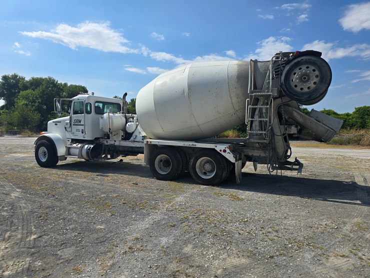 2014-peterbilt-365-image-14