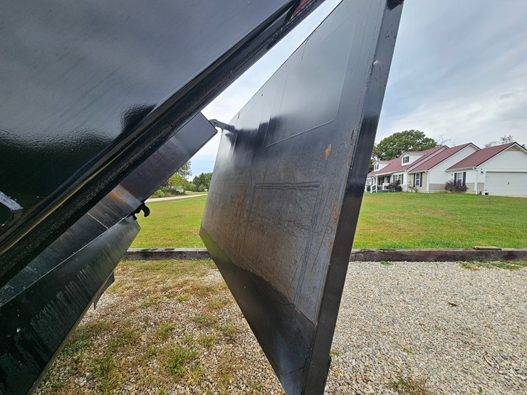 2015-kenworth-t800-image-48