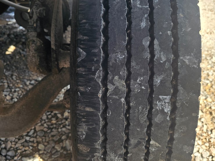 1989-peterbilt-379-image-92