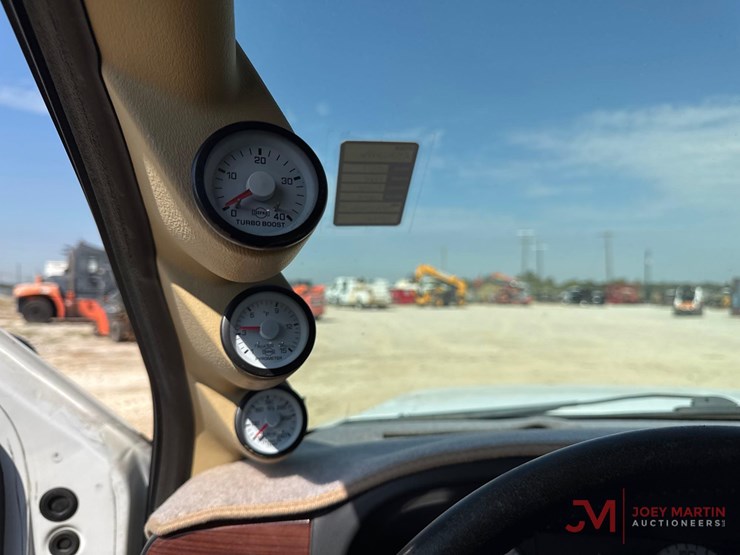 2007-ford-f-250-lariat-pickup-truck-image-19
