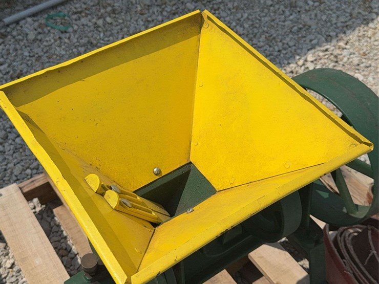 burr-mill-image-15