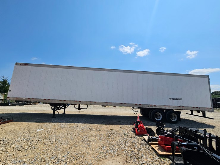 2013-great-dane-trailer-image-18