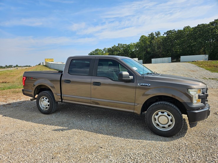 2016-ford-f150-image-19