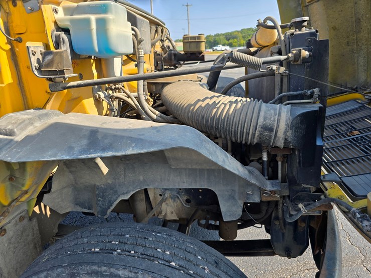 1995-gmc-topkick-image-50