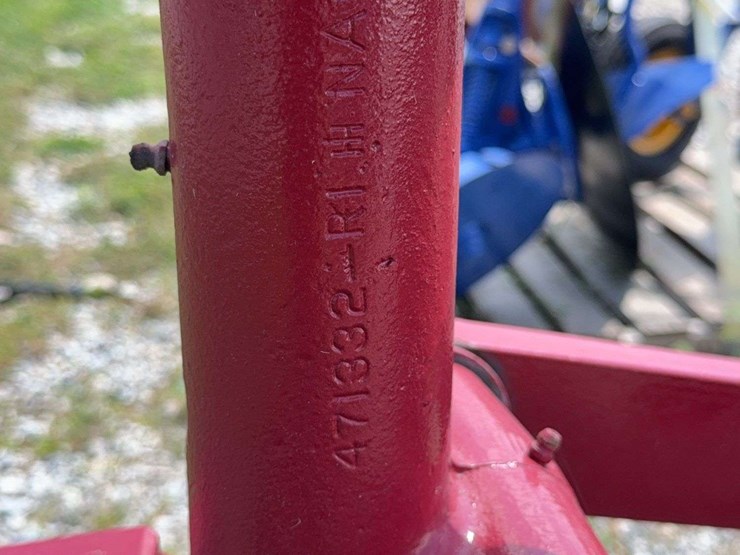 3-bottom-semi-mounted-plow-image-31