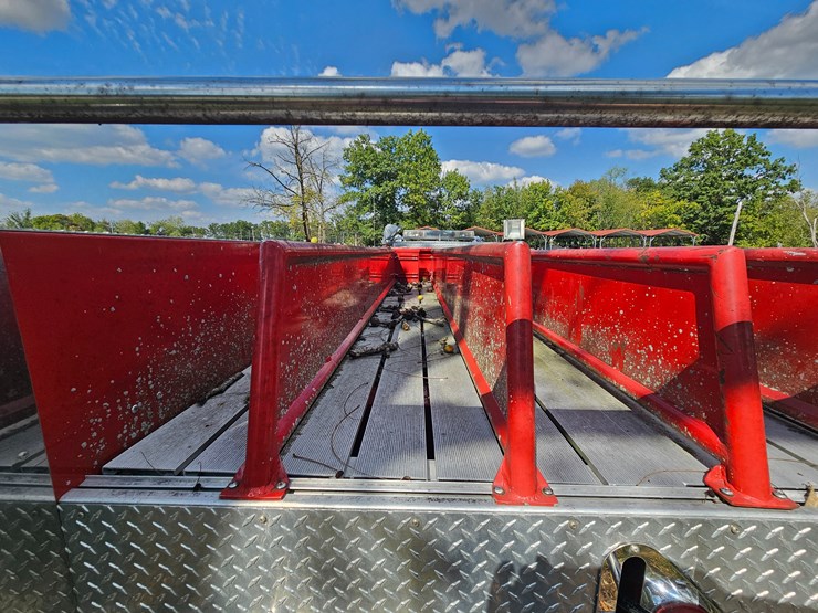 1983-ford-c800-image-74