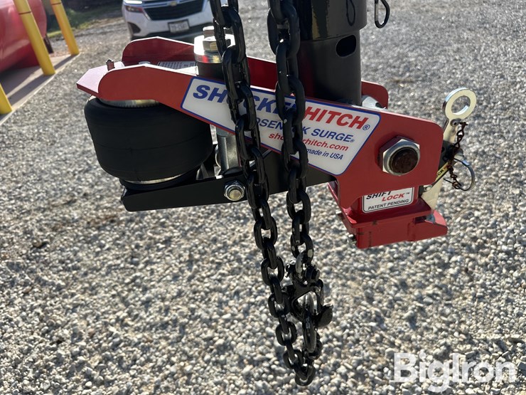 2018-gooseneck-l7l1-28’-tri/a-livestock-trailer-image-10