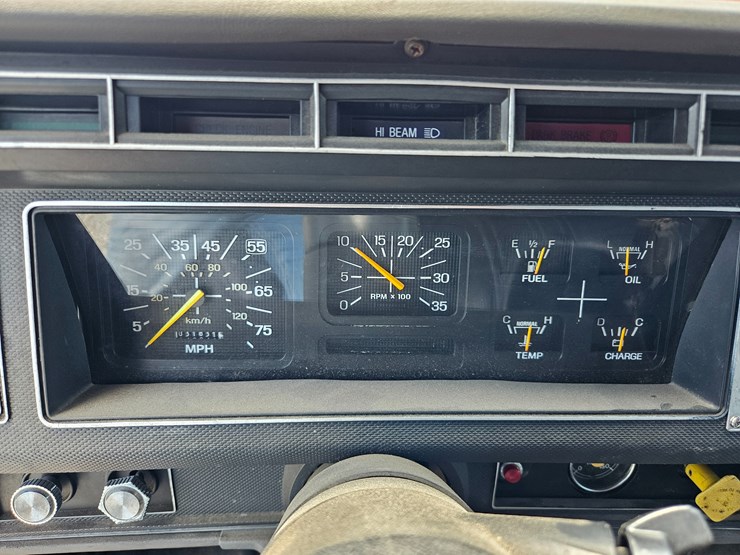 1993-ford-f800-image-50