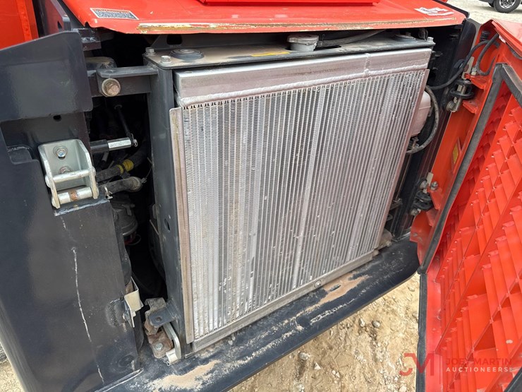kubota-svl97-2-image-5