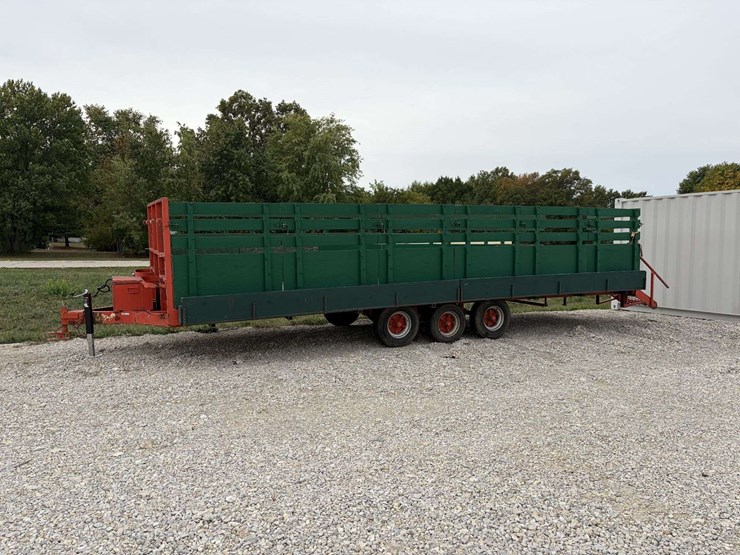 33'-trailer-image-1