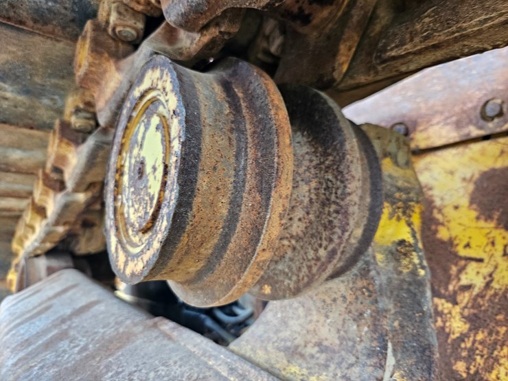 komatsu-d61ex-image-58