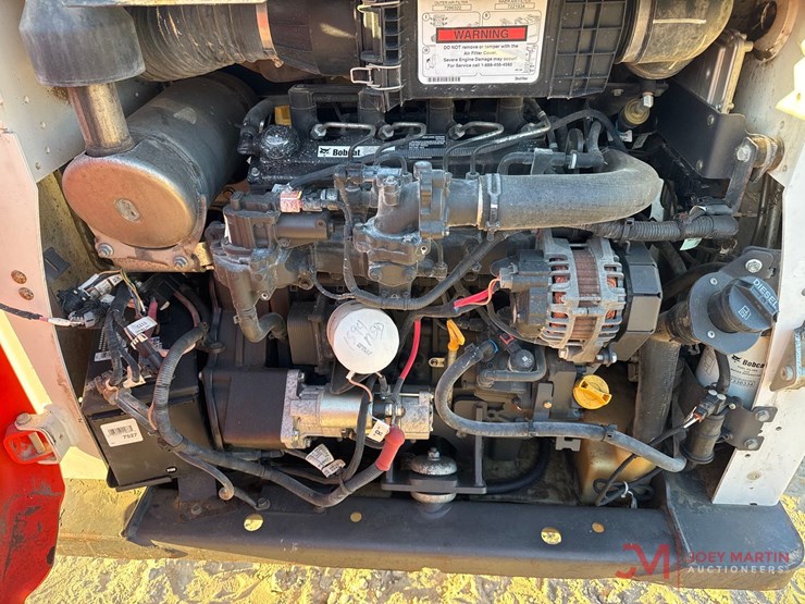 2021-bobcat-s590-image-11