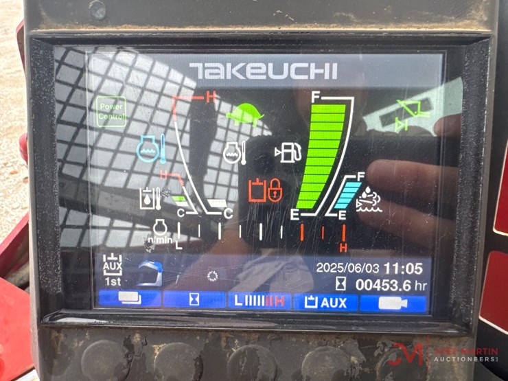 2017-takeuchi-tl12r2-image-20