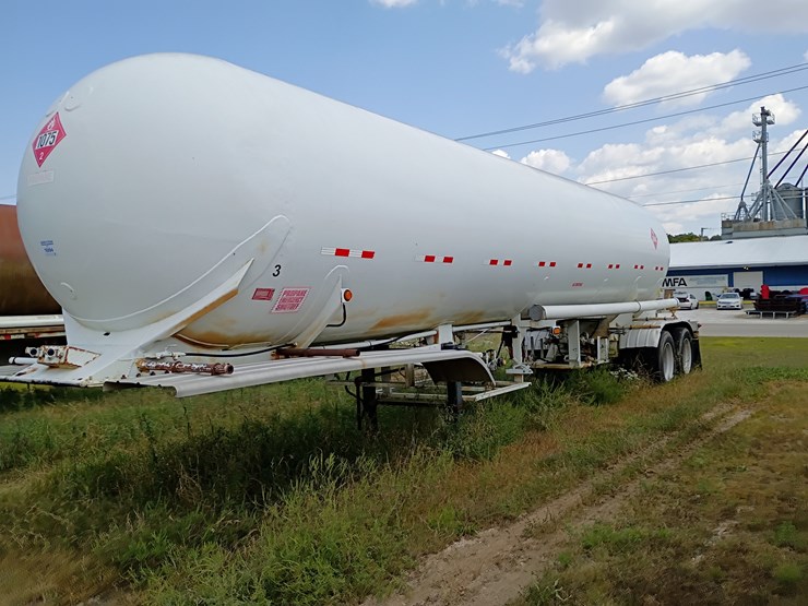 1977-trinity-tank-image-2