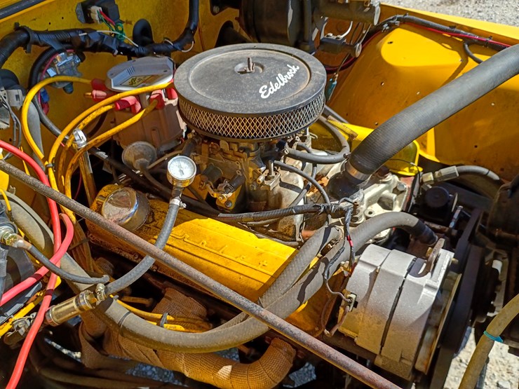 1995-jeep-wrangler-image-24