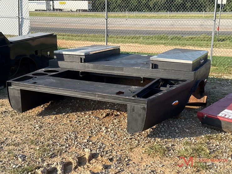 ford-dually-welders-bed-image-2
