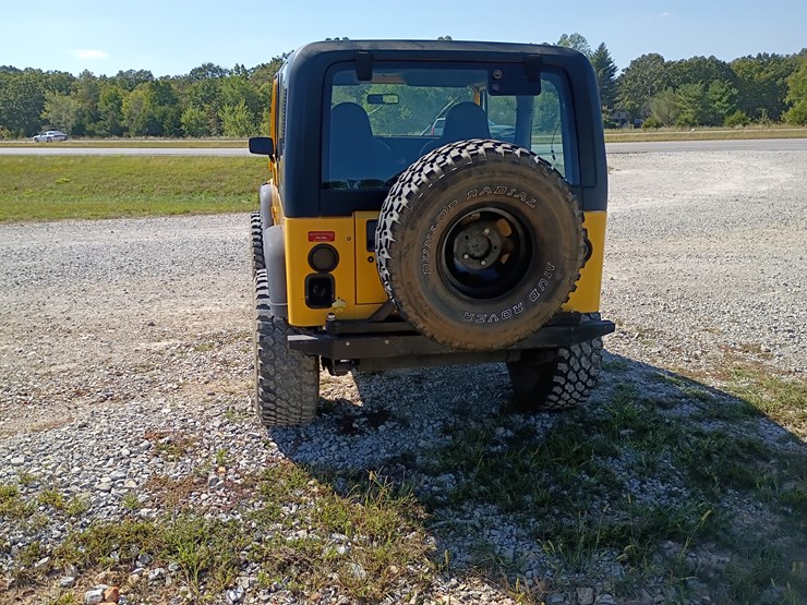 1995-jeep-wrangler-image-8