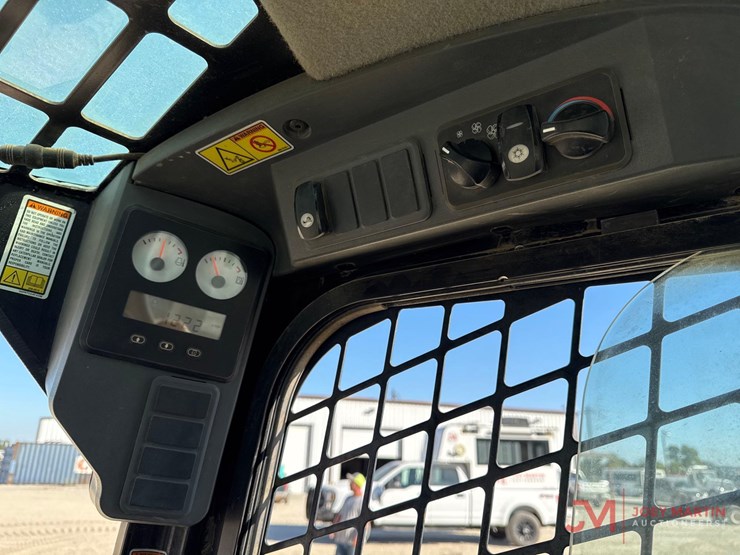 2009-caterpillar-289c-image-18