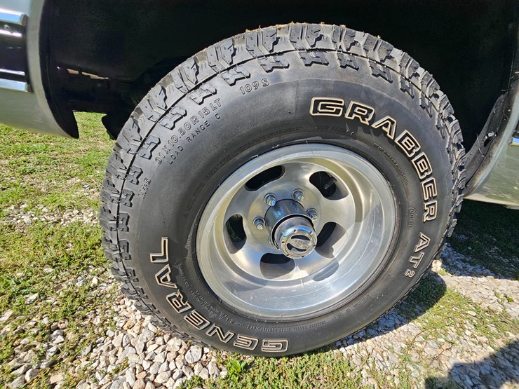 1972-chevrolet-c10-image-63