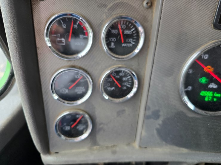 2016-kenworth-t370-image-138