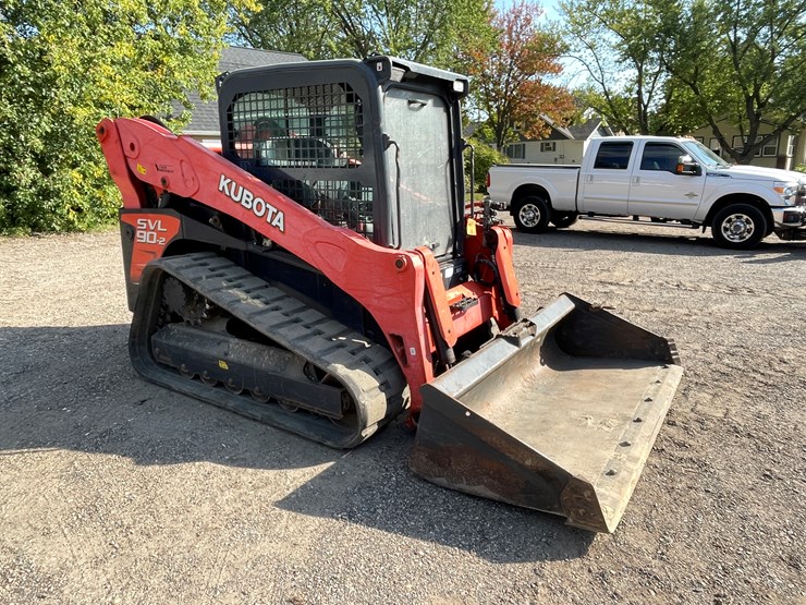kubota-svl90-2-image-3