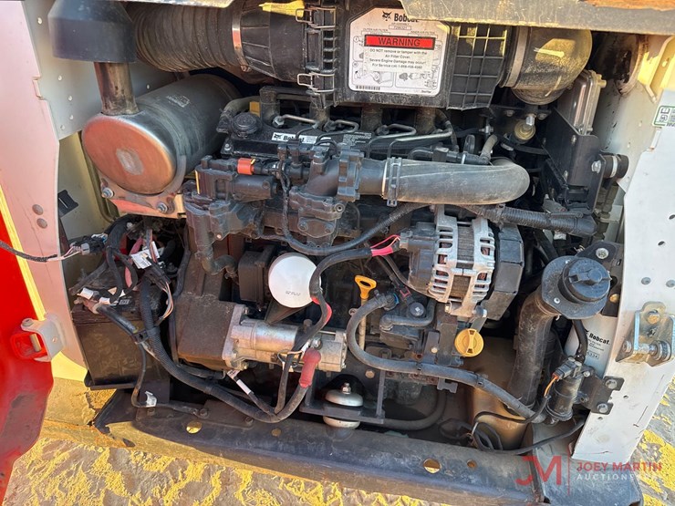 2021-bobcat-s590-image-10