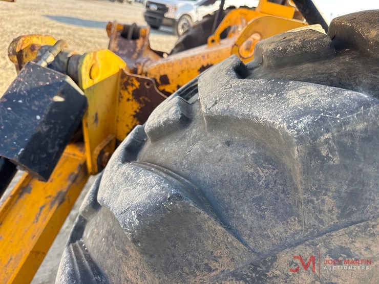 2017-jcb-510-56-image-9