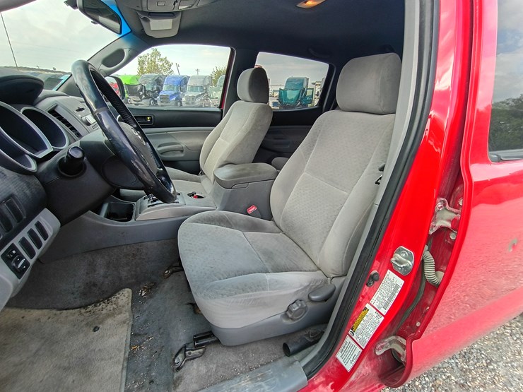 2007-toyota-tacoma-image-27