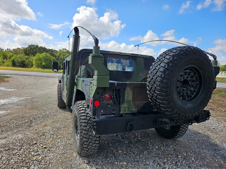 1989-am-general-m998-image-10