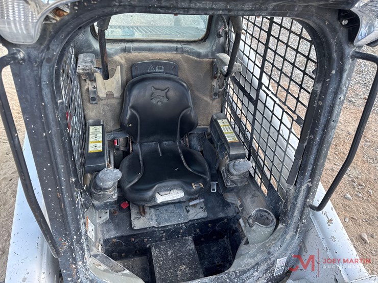 2019-bobcat-s570-image-8