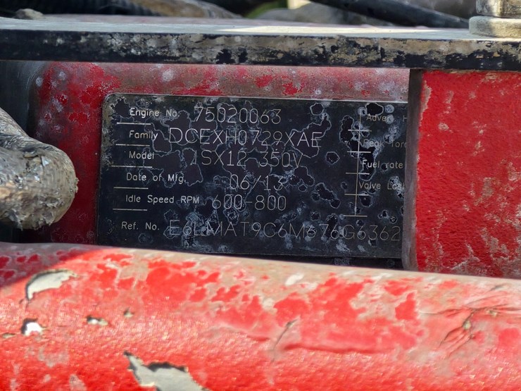 2014-peterbilt-365-image-59