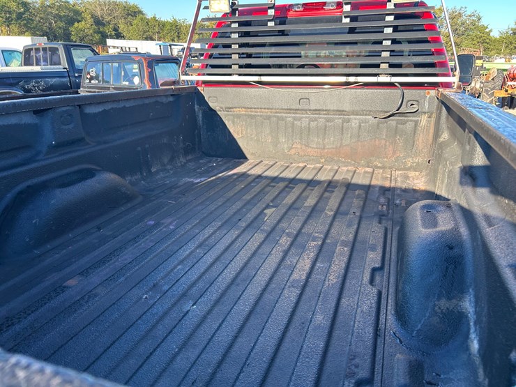 2013-chevrolet-2500-image-7