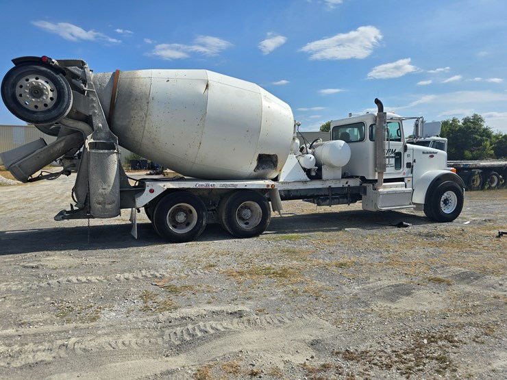 2014-peterbilt-365-image-33