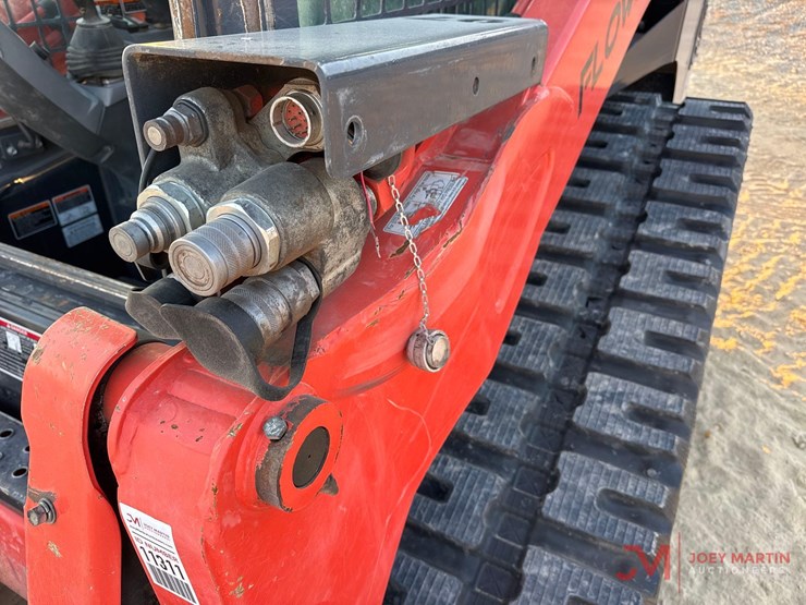 kubota-svl97-2-image-13