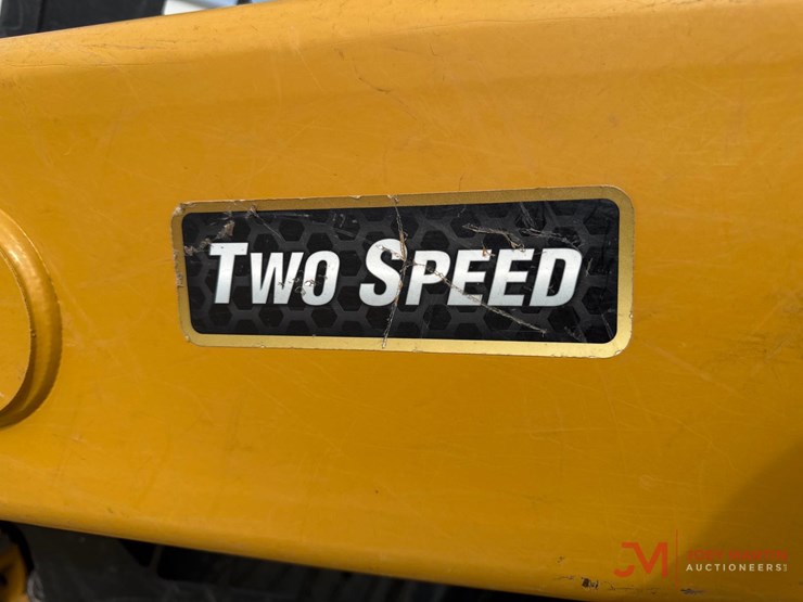 2022-caterpillar-259d3-image-7