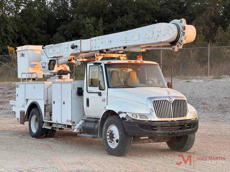 2006-international-durastar-4300-image-1