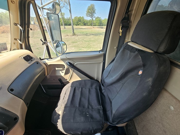 2006-sterling-l9500-image-84